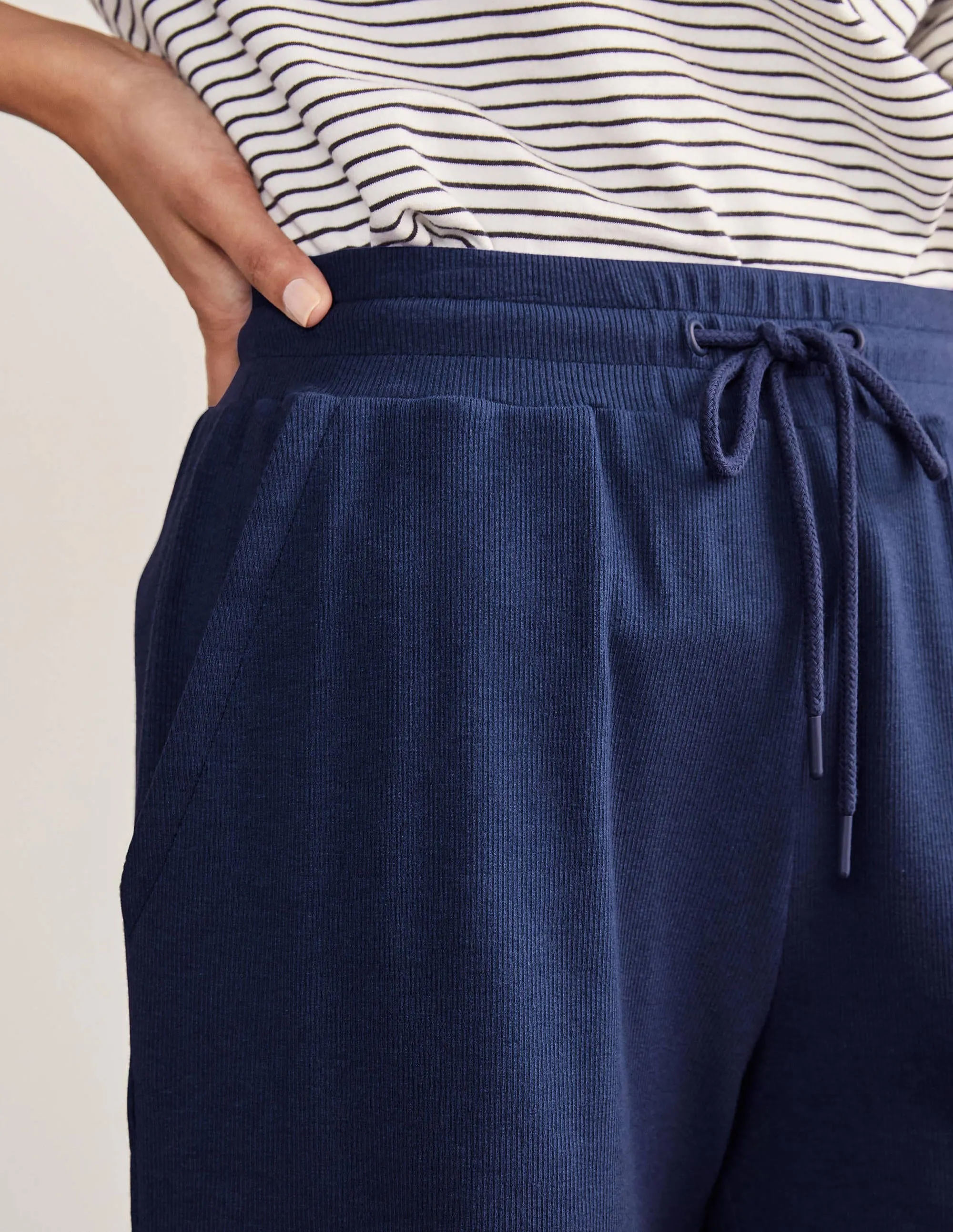 Margot Shorts-Mariner Blue